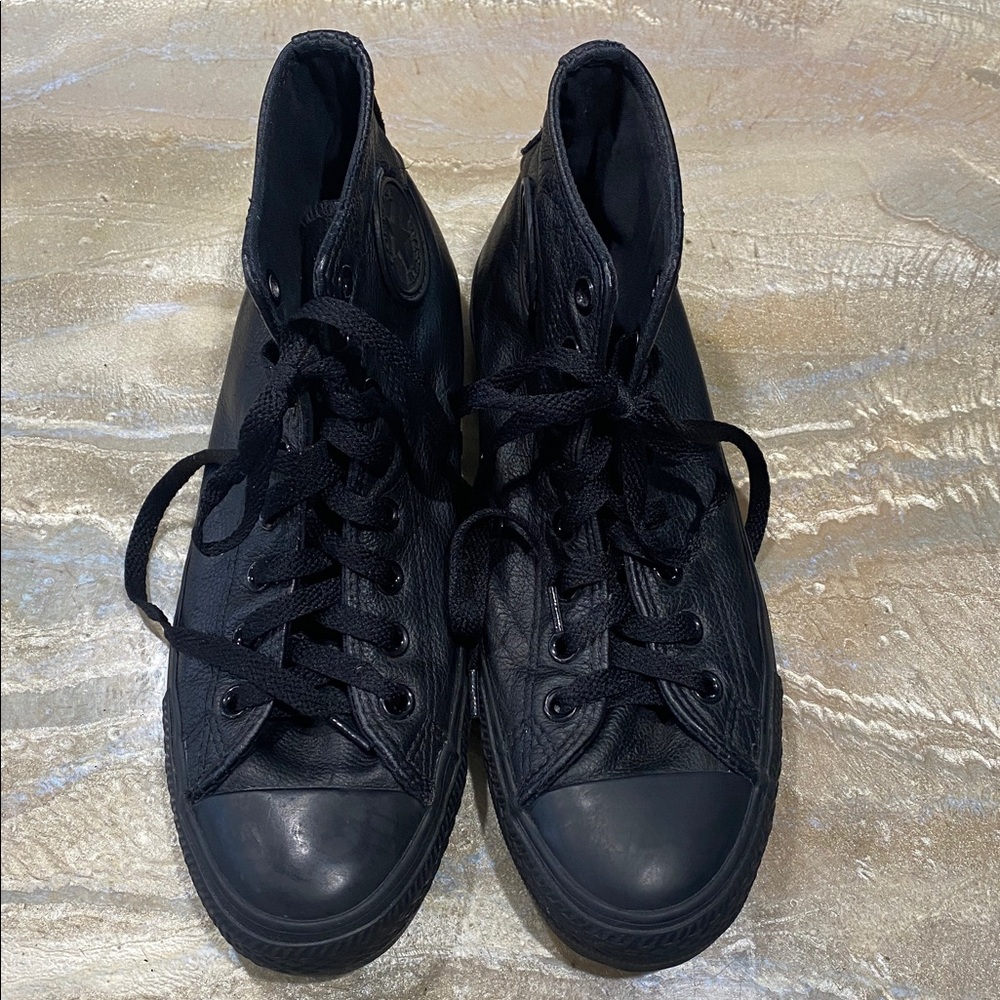 Converse All Star Unisex Leather Black Sneakers Women’s 9 / Men’s 7